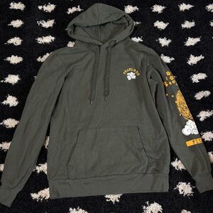 No Boundaries Fearless Graphic Hoodie - Dark Green